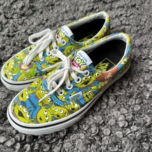 Vans X Toy Story Shoes Kids Size 4 Glow In The Dark Aliens Pixar Disney Collab
